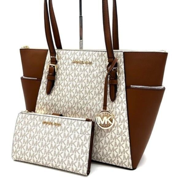 Michael Kors Large Charlotte Tote Bag & Large Double Zip Wallet Vanilla/… - Picture 1 of 12